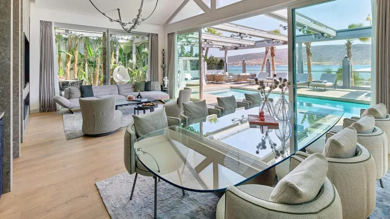 The Beach Villa